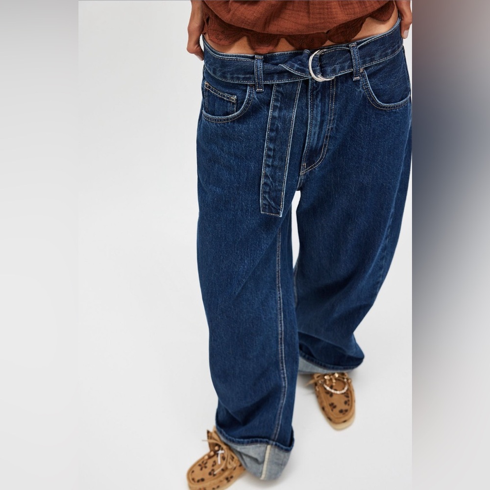 Free people / We the free East Bay
Cuffed Jeans